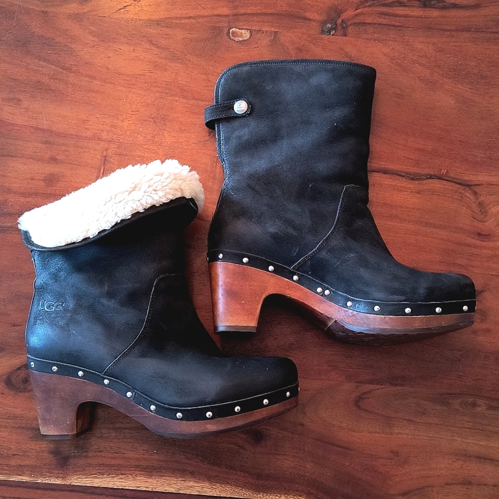 Size 6 UGG Women's Black Leather Shearling-Lined Boots